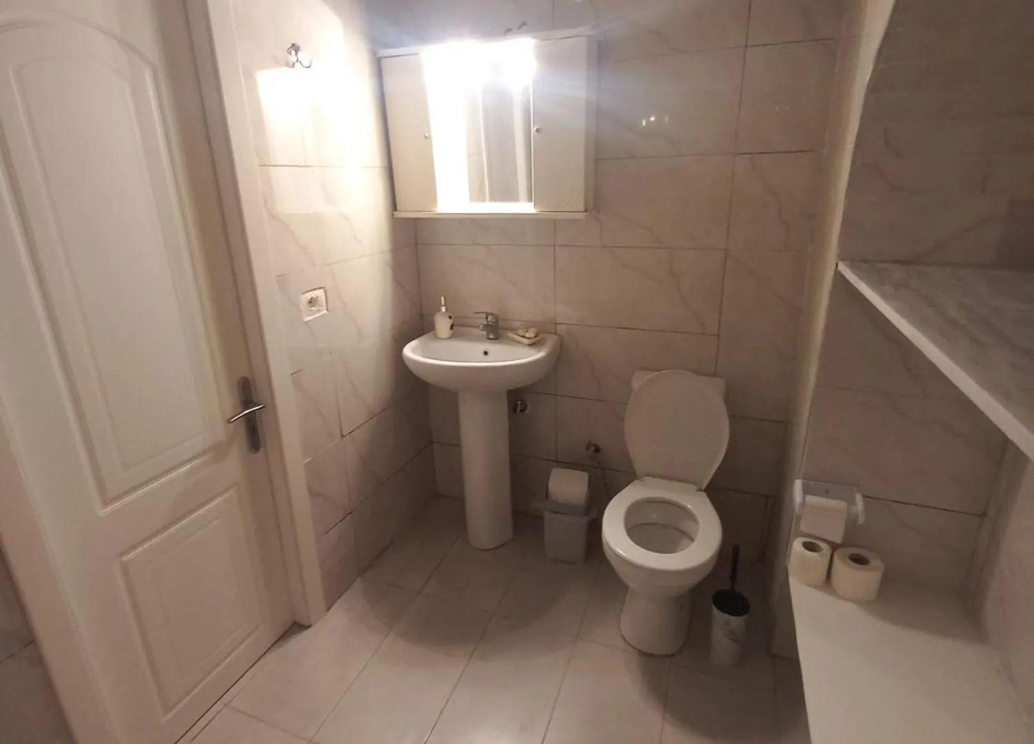 Aleko Guest House Gjirokaster