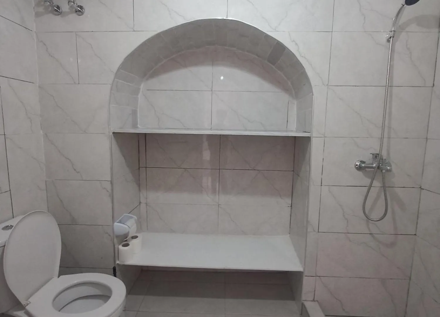 Aleko Guest House Gjirokastër